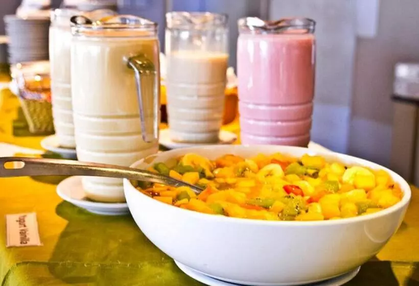 Отель Costa Del Sol