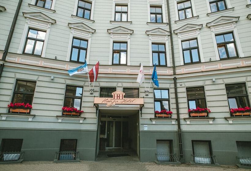 هتل Hanza