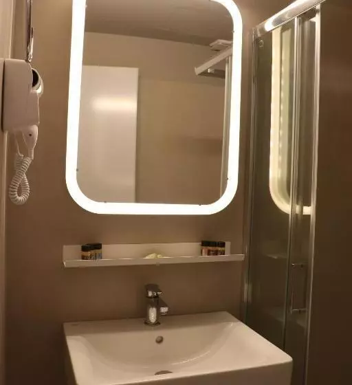 בית מלון כפרי Hara