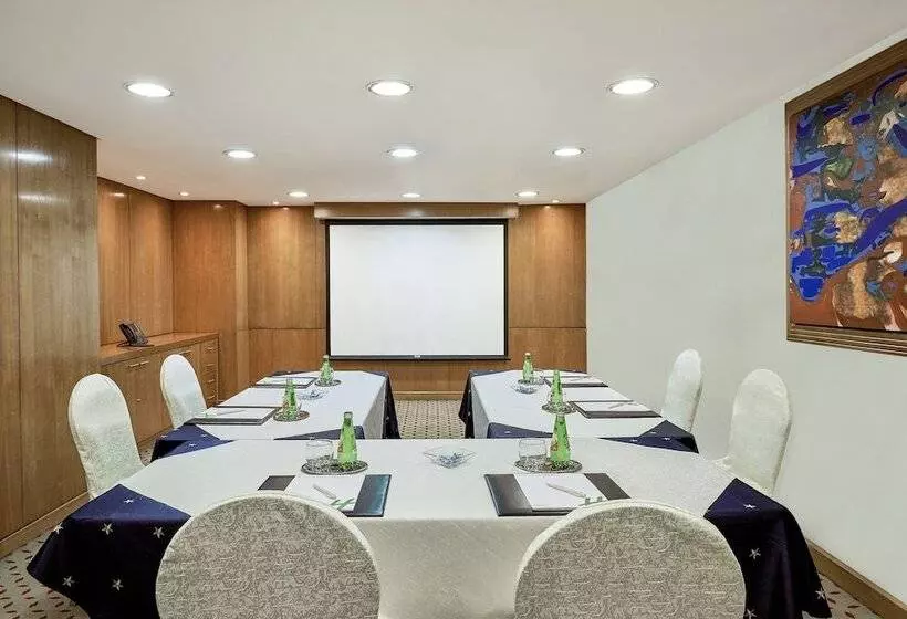 هتل Holiday Inn Citystars, An Ihg