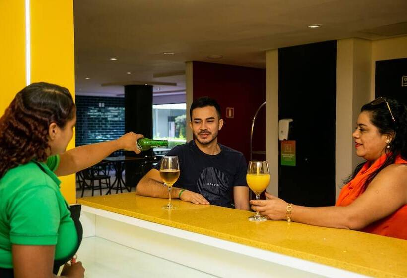 هتل Ibis Styles Belem Batista Campos