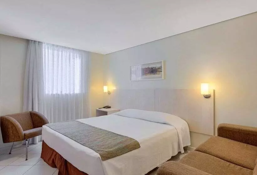 בית מלון כפרי Ibis Styles Belem Batista Campos