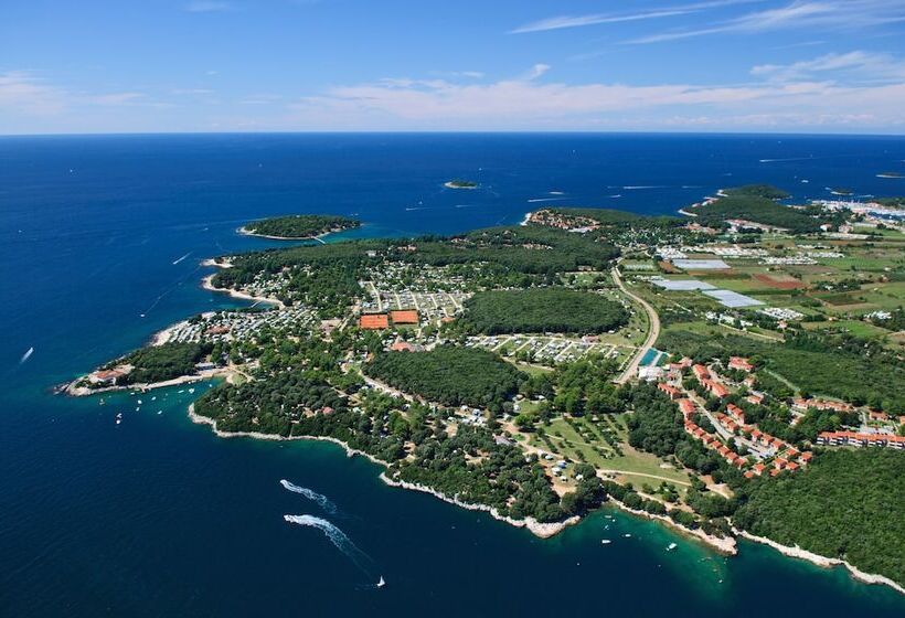 Отель Maistra Camping Koversada Uncovered Naturist Mobile Homes