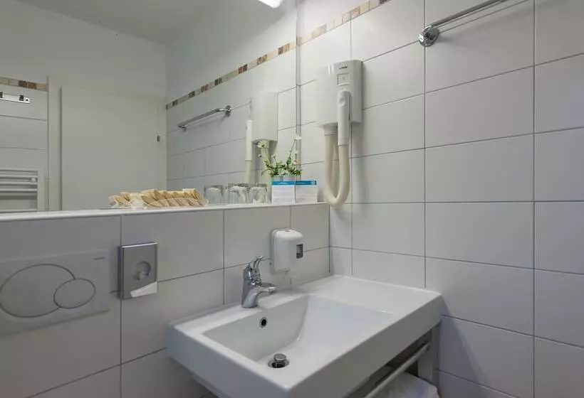 فندق Maistra Camping Koversada Uncovered Naturist Mobile Homes