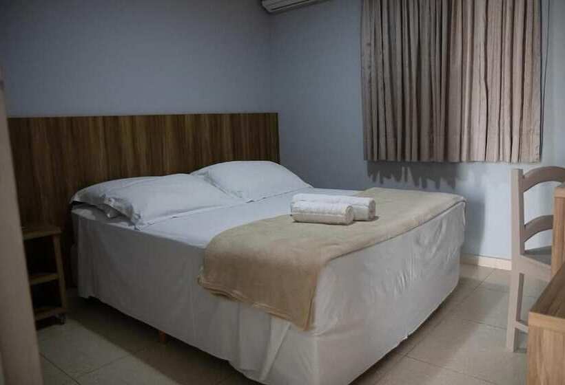 酒店 Maximus Sottile