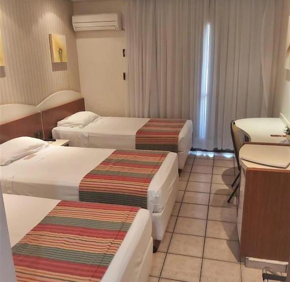 Otel Pousada Dos Girassóis