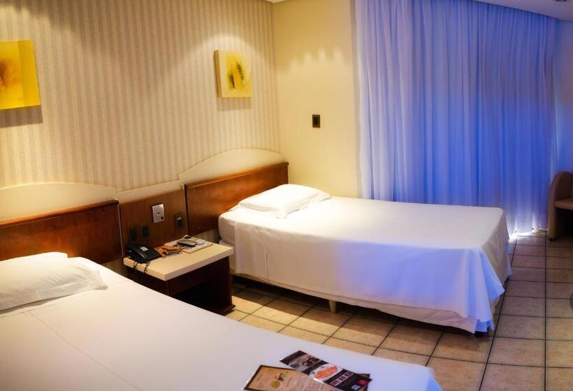 Otel Pousada Dos Girassóis