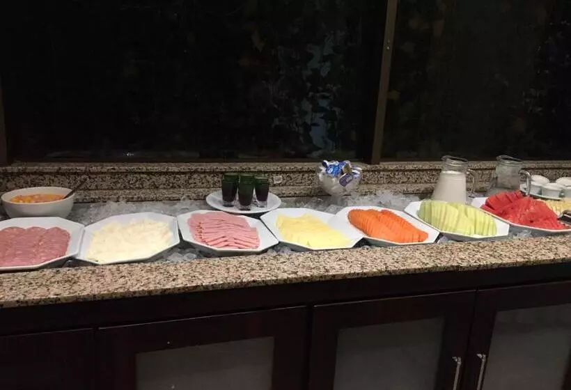 فندق Pousada Dos Girassóis