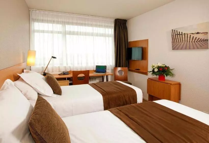 هتل Séjours & Affaires Rennes De Bretagne