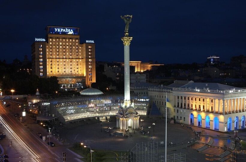 هتل Ukraine