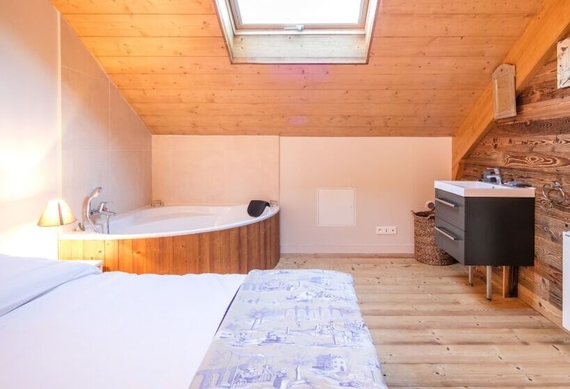 هتل Vacanceole Le Hameau De Valloire