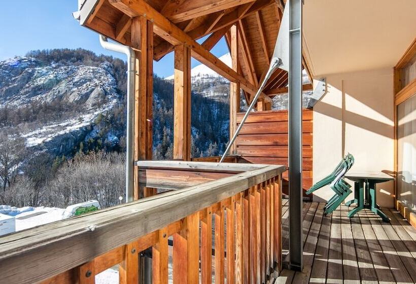 هتل Vacanceole Le Hameau De Valloire