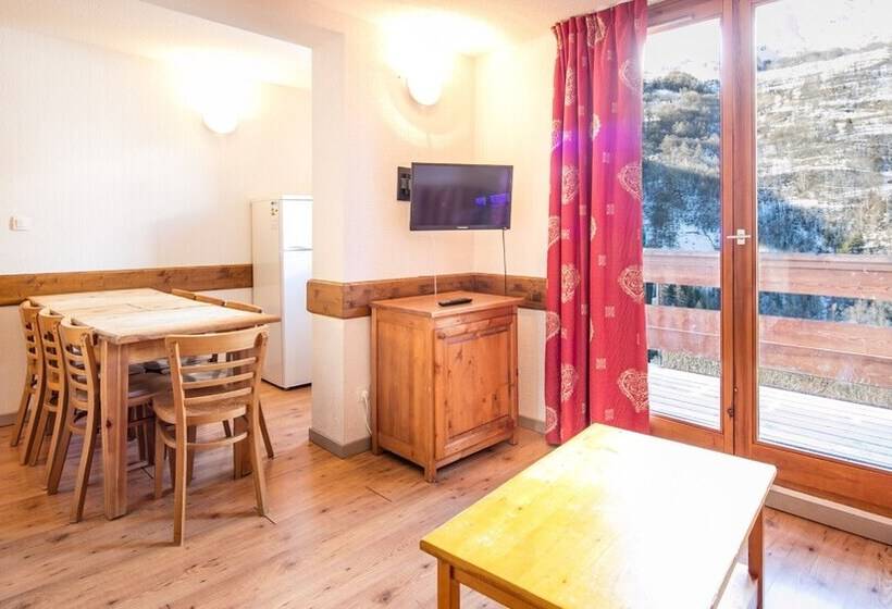 هتل Vacanceole Le Hameau De Valloire