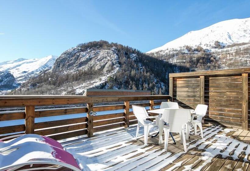 هتل Vacanceole Le Hameau De Valloire