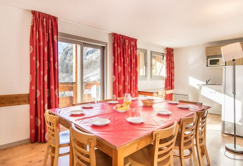 هتل Vacanceole Le Hameau De Valloire