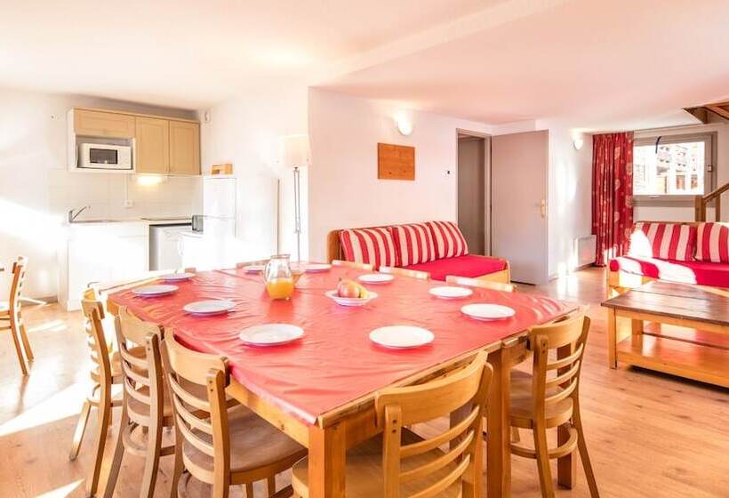 هتل Vacanceole Le Hameau De Valloire