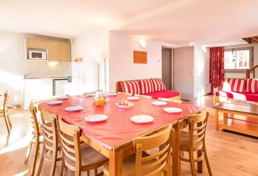 هتل Vacanceole Le Hameau De Valloire