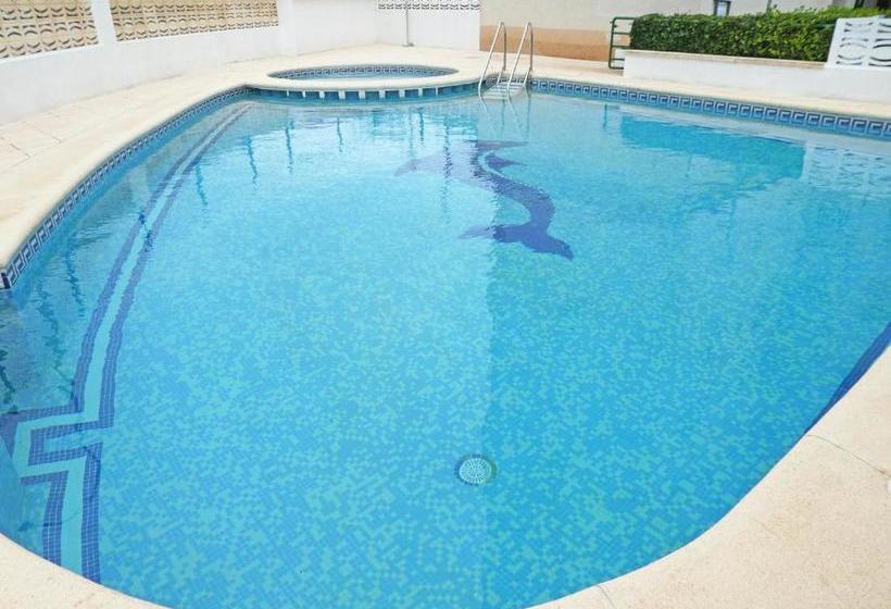 Apartamentos Gandía Beach 3000