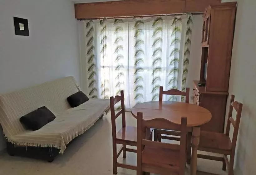 Apartamentos Gandía Beach 3000