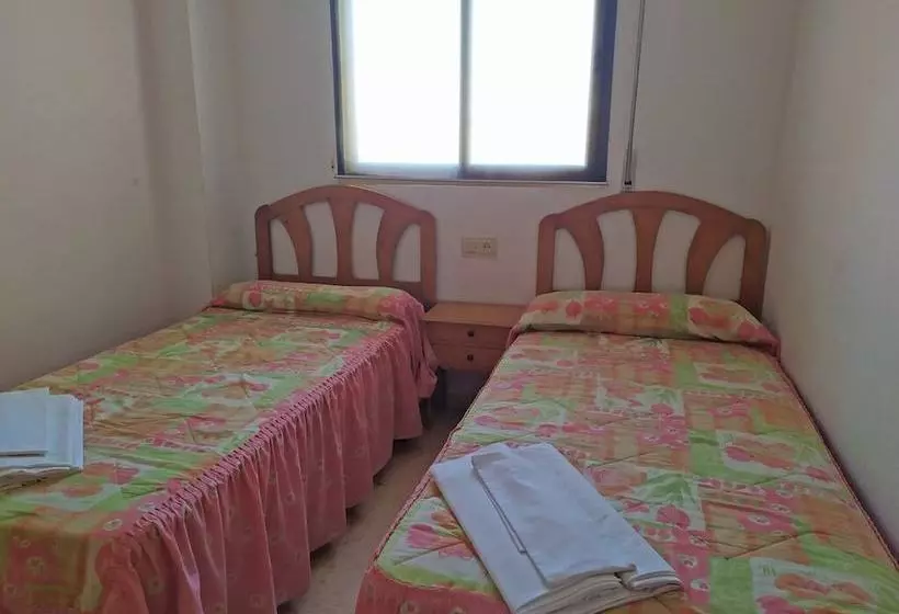 Apartamentos Gandía Beach 3000