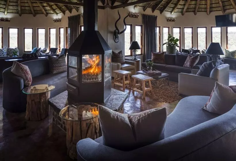 Hotelli Bona Bona Game Lodge