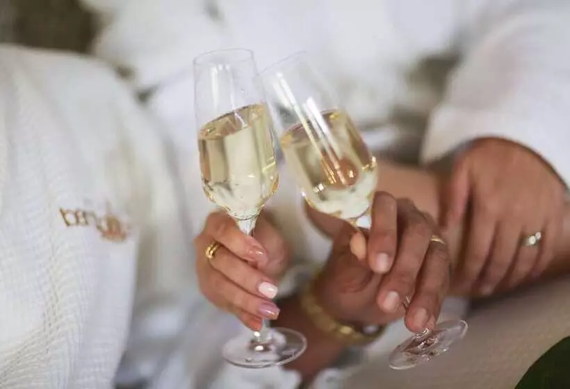 هتل Bamboo Bonaire Boutique Resort