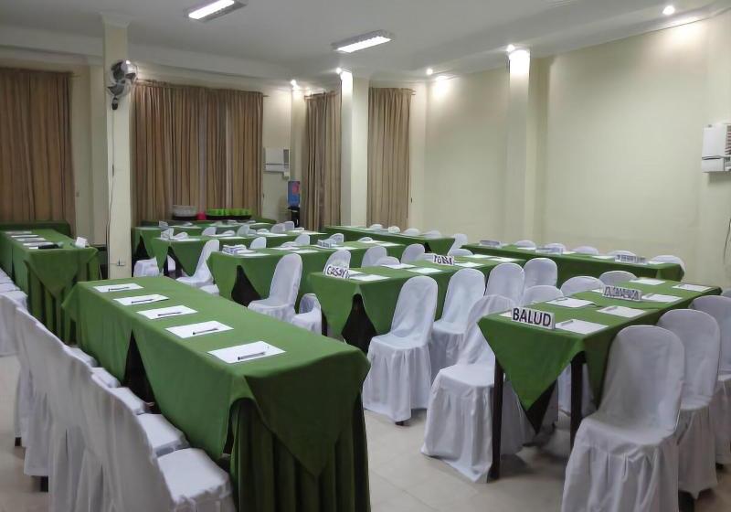 Hotell Blue Pot Family Resort