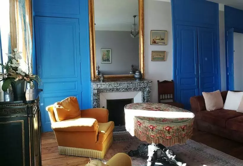 Hotelli Château De Saint Antoine