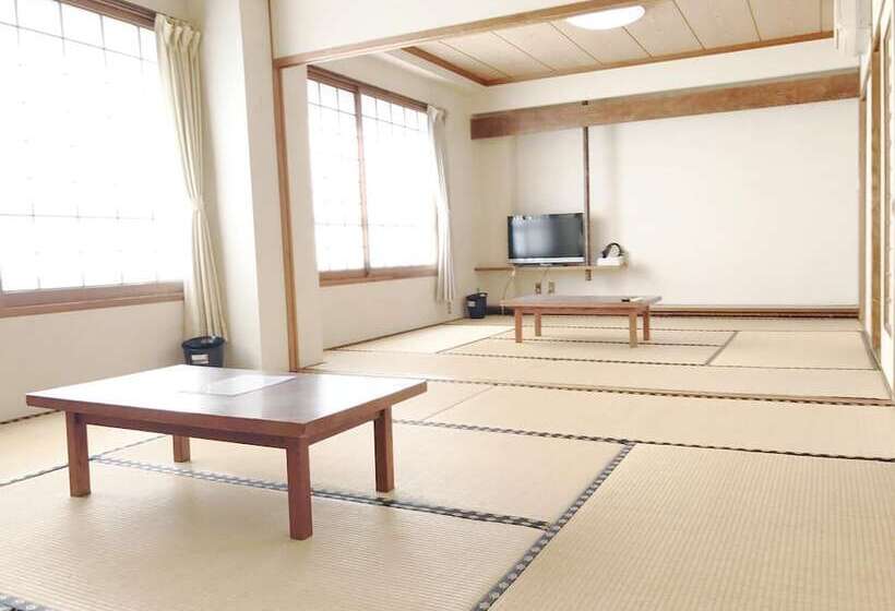 فندق Business Ryokan Haniwa