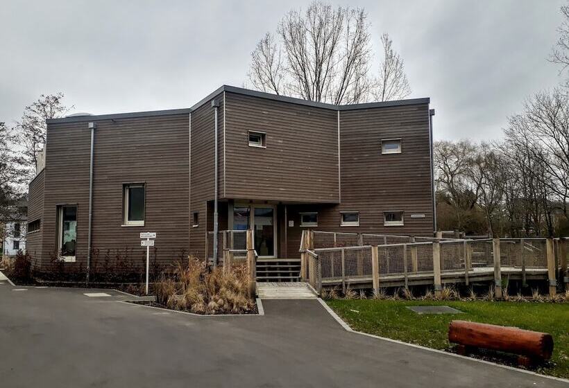 هتل Péitche Lauer