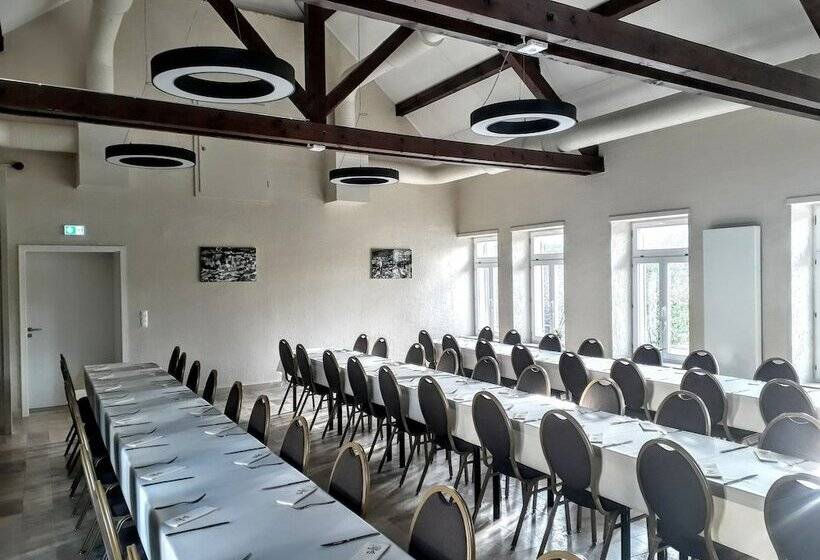 هتل Péitche Lauer