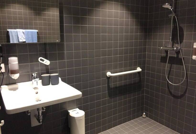 هتل Péitche Lauer