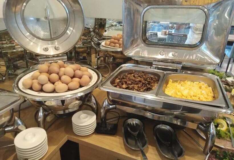 בית מלון כפרי Willa 4 Pory Roku & Uznam