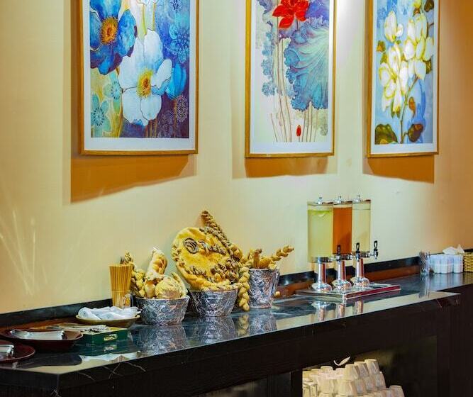 Paralia Hotel Nha Trang