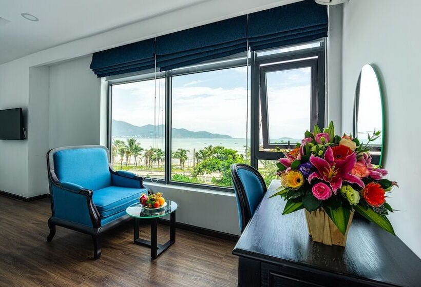 Paralia Hotel Nha Trang