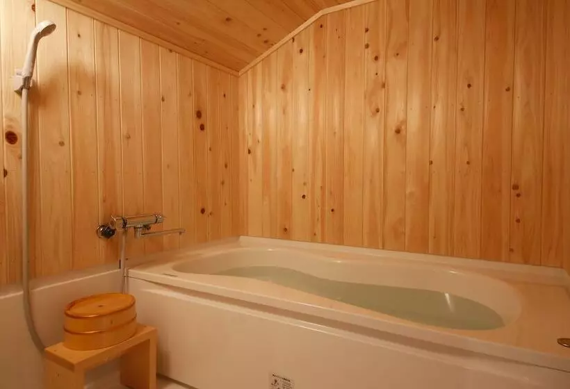 Hotelli Yamasaki Ryokan Q Nakamonzenya