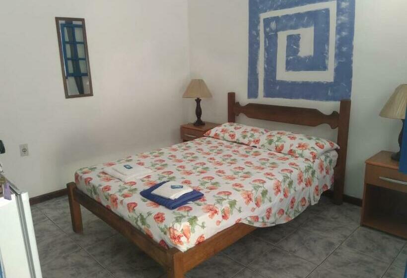 Pension (Hôtel basse catégorie) Suítes No Centro