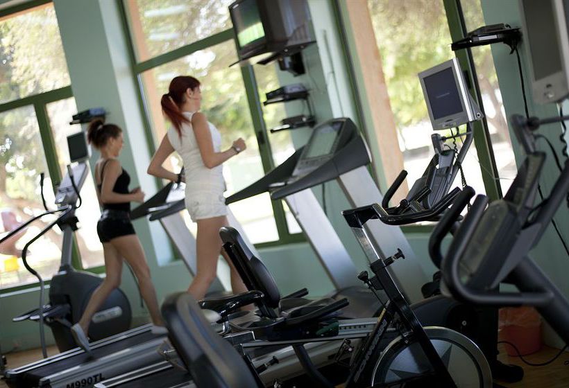 Hotel Golden Tulip Al Jazira