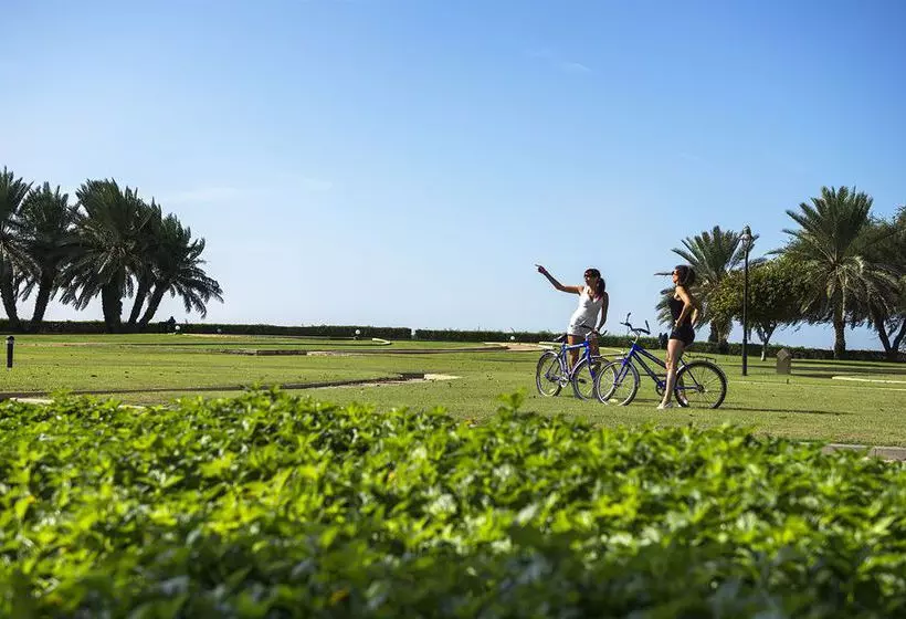 هتل Golden Tulip Al Jazira