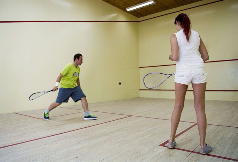 Hotel Golden Tulip Al Jazira