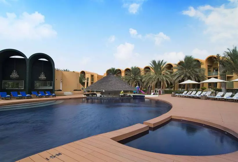 هتل Golden Tulip Al Jazira