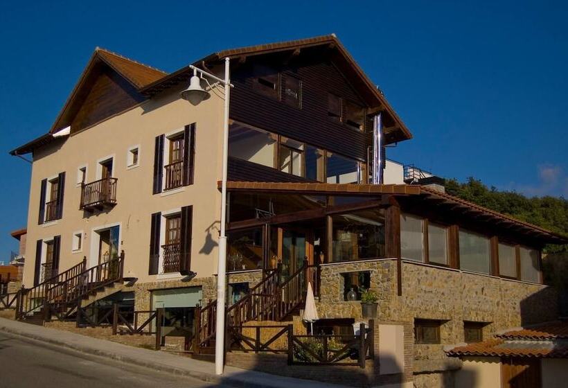 Отель Agua Viva Hostería & Spa Castro