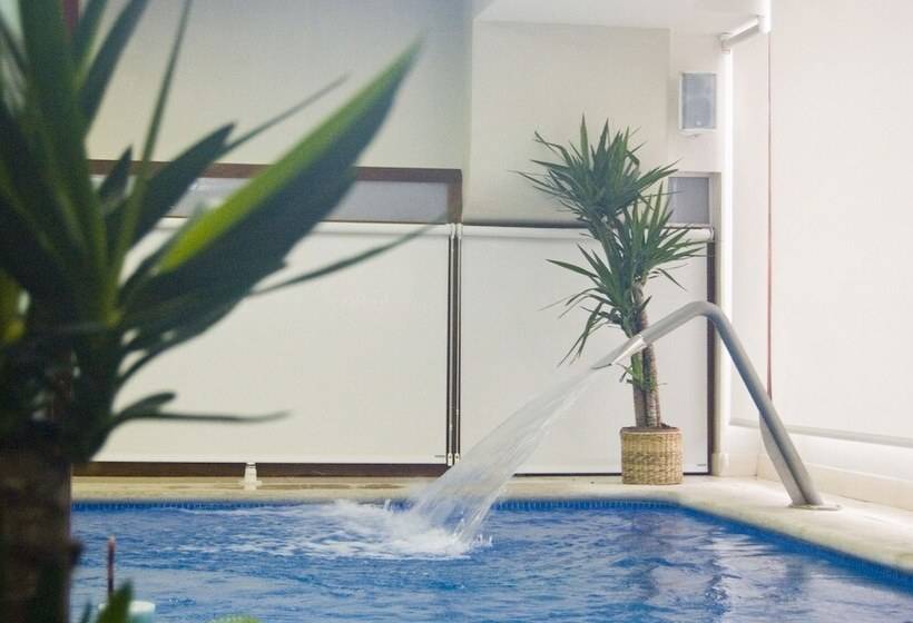 Отель Agua Viva Hostería & Spa Castro