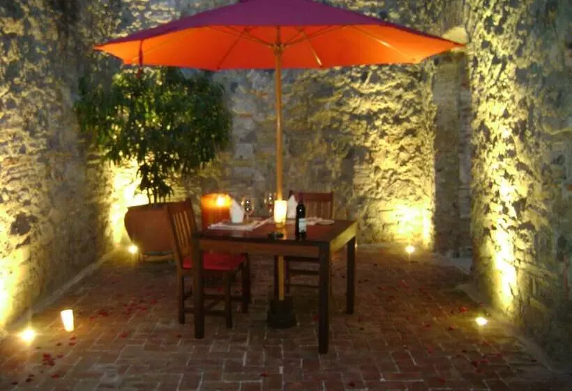 فندق Boutique Casareyna