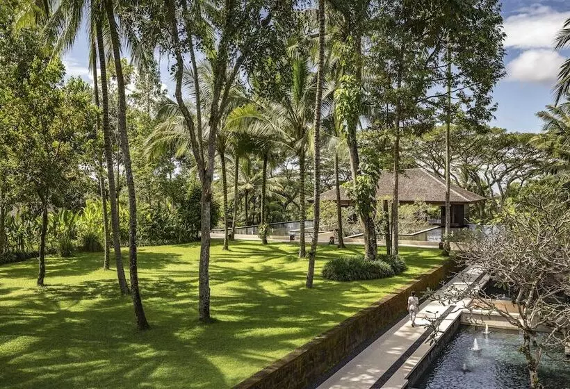 בית מלון כפרי Como Shambhala Estate