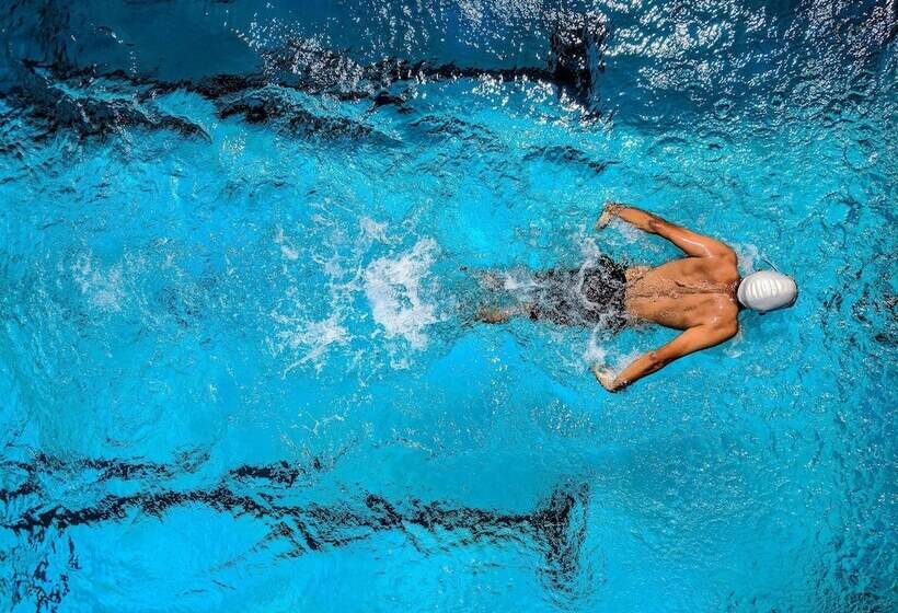 호텔 Crowne Plaza Dublin Blanchardstown, An Ihg