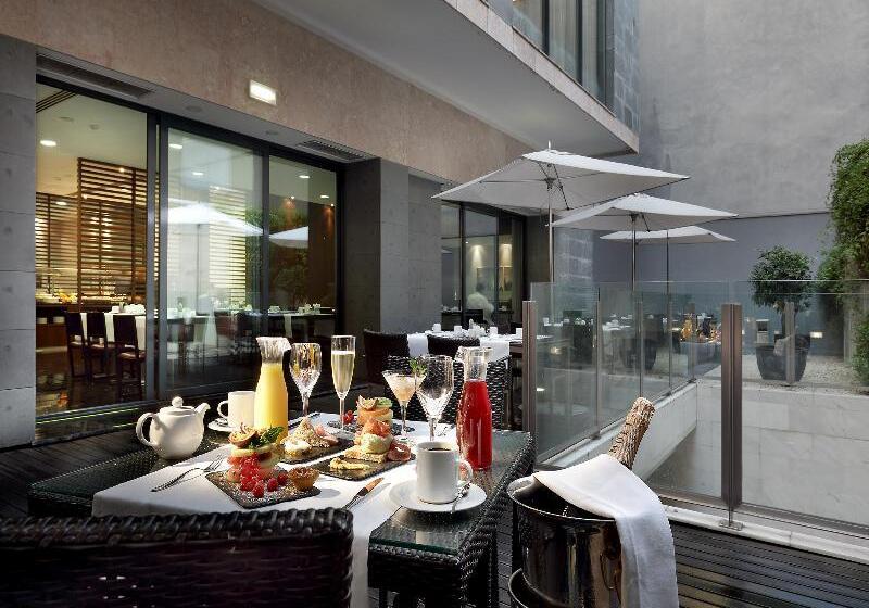 هتل Eurostars  Das Letras