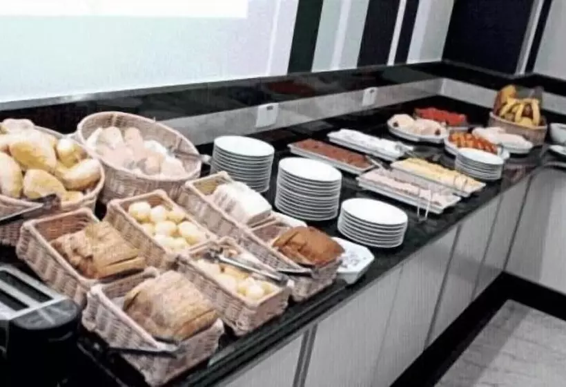 호텔 Executive Arapongas