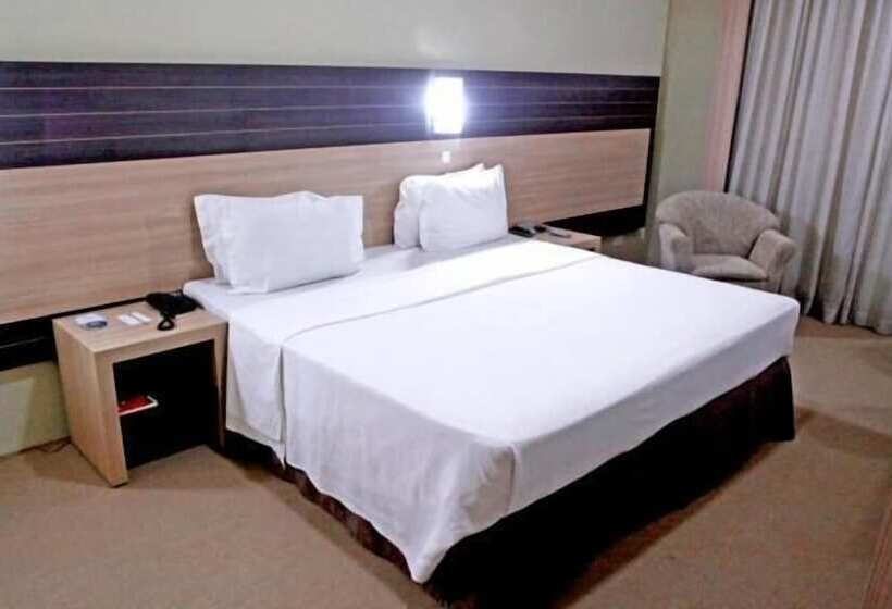 酒店 Executive Arapongas