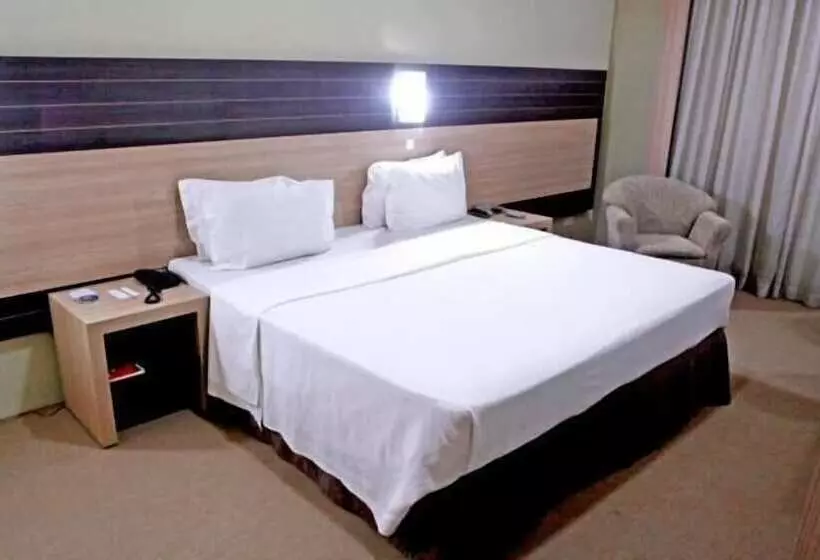 호텔 Executive Arapongas